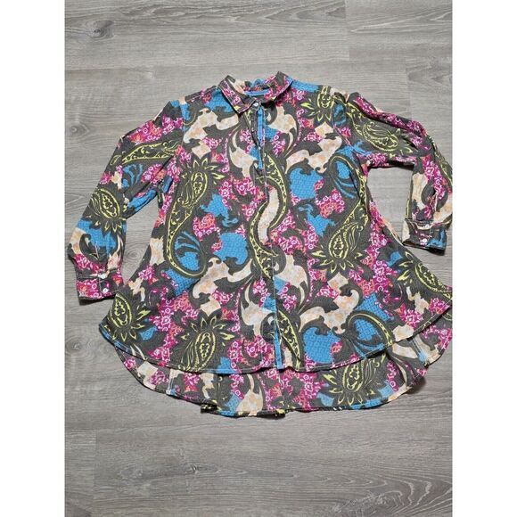 Chicos Women's Multi-color Paisley Dress Shirt Chico's Size 1 US Size‎ 8/10 - Picture 1 of 10